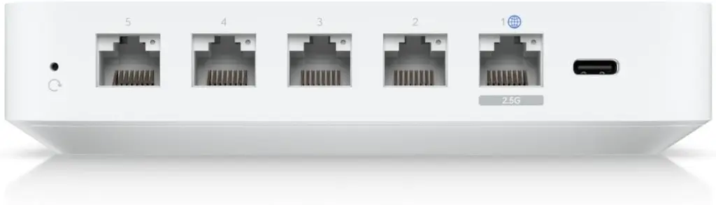 Ubiquiti_Cloud_Gateway_Ultra-electron_tech_-04.webp
