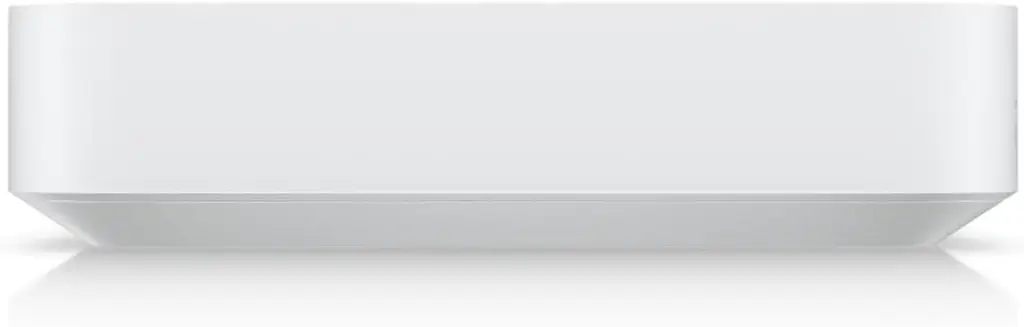 Ubiquiti_Cloud_Gateway_Ultra-electron_tech_-05.webp