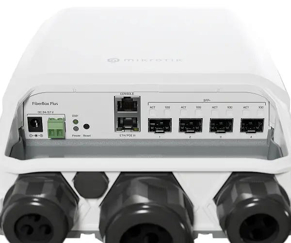 CRS305-1G-4S+OUT-electron tech-05.webp